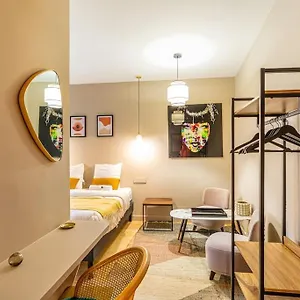 Lovely In The Heart Of Apartment