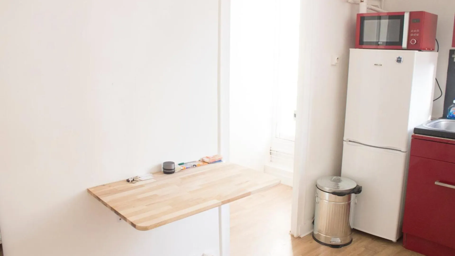 Charming Apartment Near The Canal Saint Martin Paris